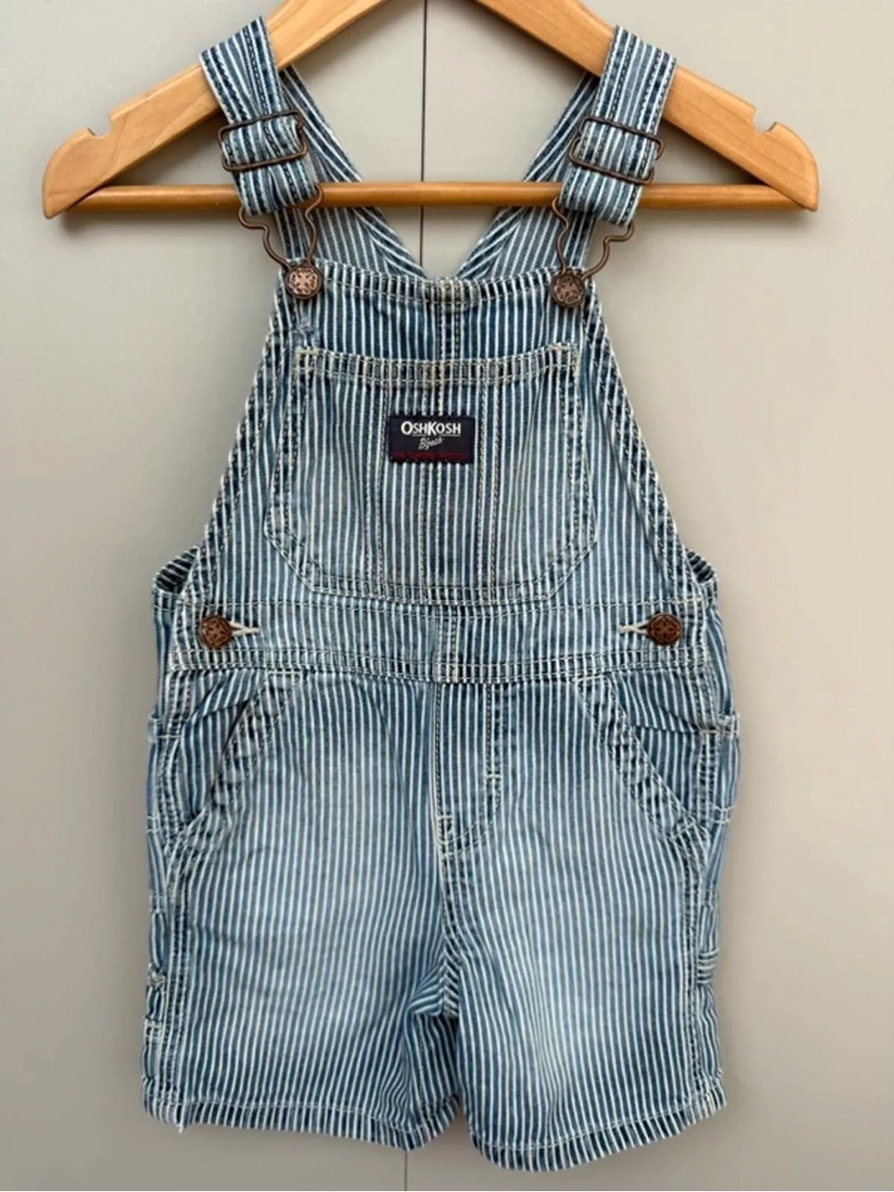 $39 OshKosh B’gosh Pinstripe Shortalls, 3M